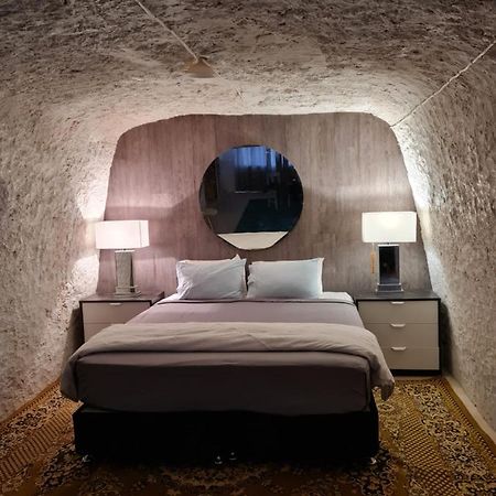 Hotel Tom Cat Hill Rd Coober Pedy Exteriér fotografie